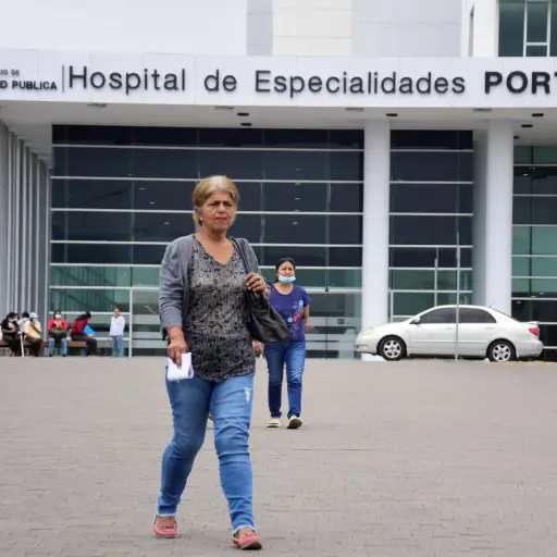 Contratos de limpieza Hospital de Especialidades Portoviejo aumentaron 82,2 % en cuatro años