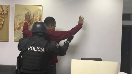 Concejo Municipal analizará situación del alcalde Vicko Villacís tras medida judicial