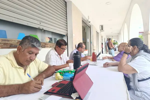 Usuarios hacen sus consultas sobre el monto a pagar por la Tasa de Recolección de Basura. ,El Diario