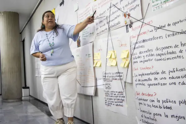 Docentes de Ecuador días libres por trabajar sábados