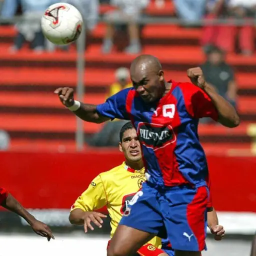 Fallece Raúl Guerrón, exdefensor de la Selección de Ecuador y mundialista en Corea-Japón 2002