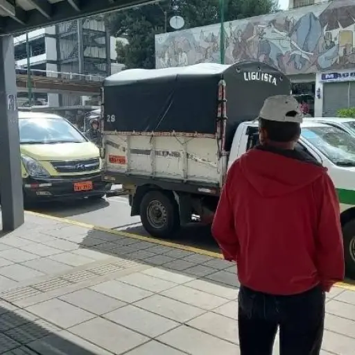 Reducción de buses urbanos afecta movilidad en Ambato
