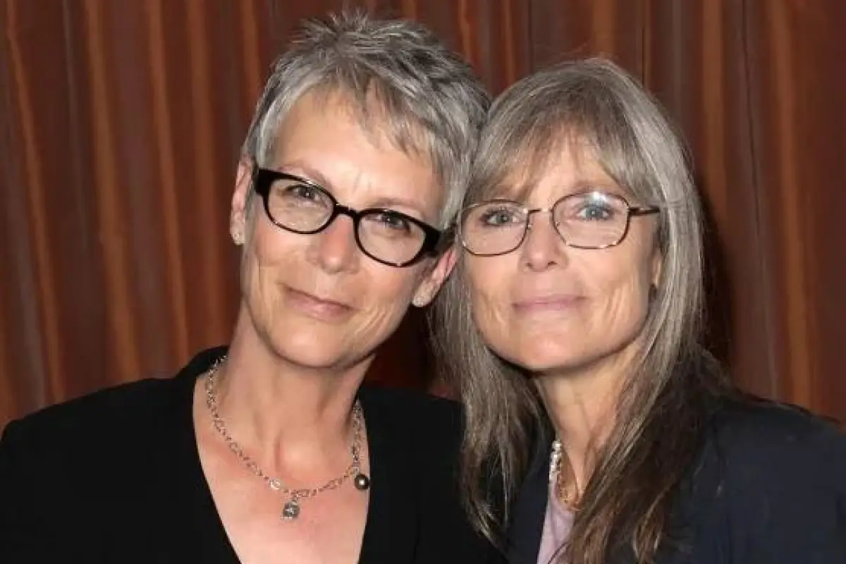 Jamie Lee Curtis junto a su hermana Kelly. , Web 
