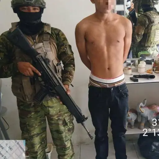Una alerta de disparos terminó con un detenido y un arma decomisada en Guayaquil 