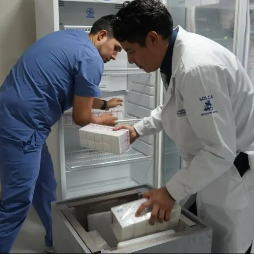 Ministerio de Salud entrega más de 18.000 fármacos oncológicos a Solca Quito