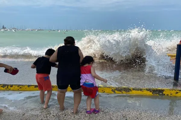 riesgo de tsunami en Ecuador Inocar responde