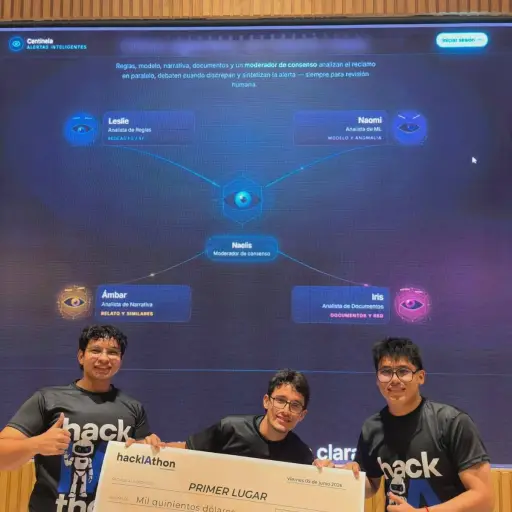 Estudiantes de la ULEAM ganan hackatón nacional de Inteligencia Artificial con proyecto para detección de fraudes