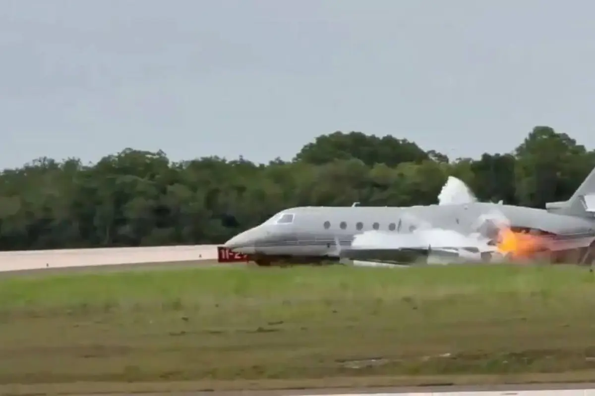 La tragedia aérea fue captada en video. 
