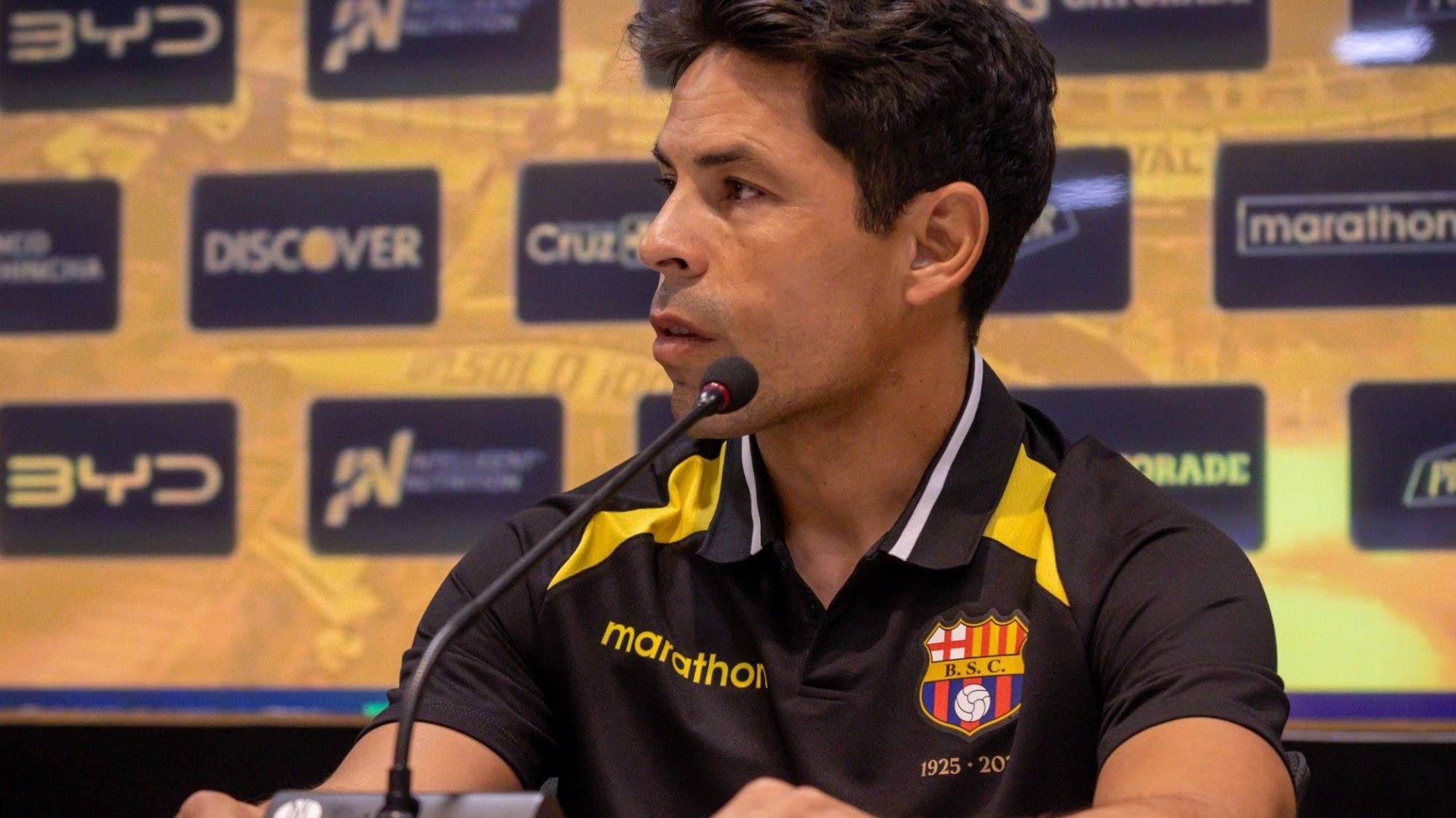 Matías Oyola deja su cargo como director deportivo de Barcel