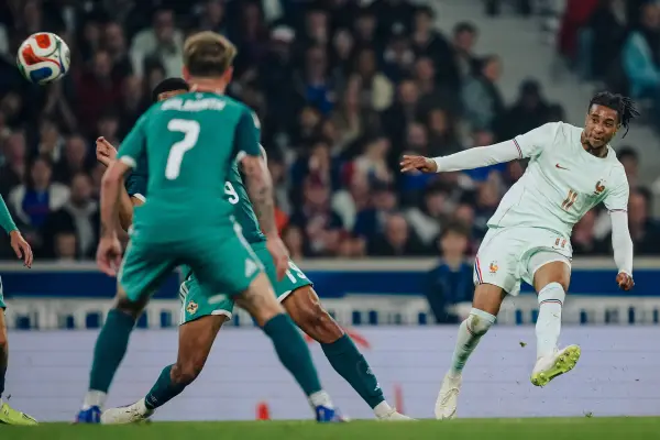Olise llega  afilado al Mundial 2026 con un triplete marcado este lunes. ,X: @equipedefrance.