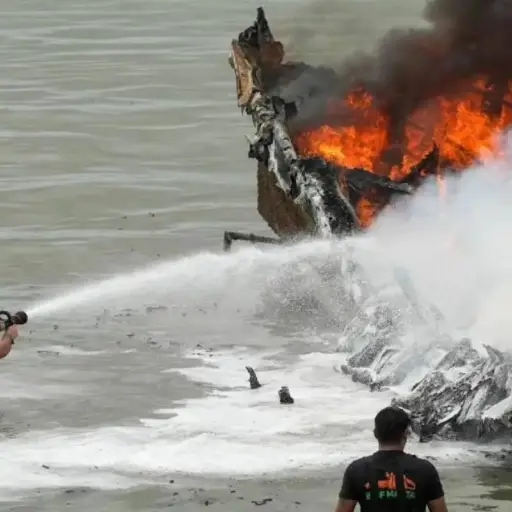 Bono de Contingencia para afectados por incendio en el puerto de Manta: ¿cuánto entrega el Gobierno?