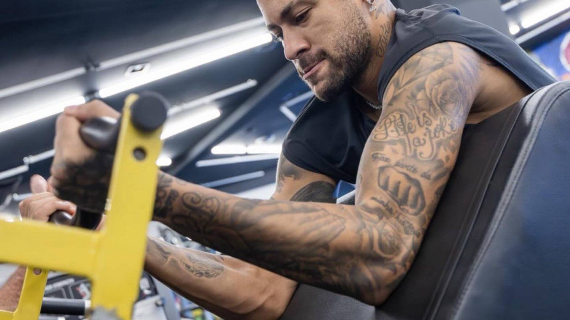 Neymar presenta buena evolución de su lesión antes del Mundi