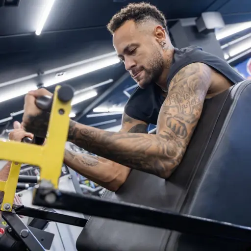 Neymar presenta “buena evolución” de su lesión antes del Mundial