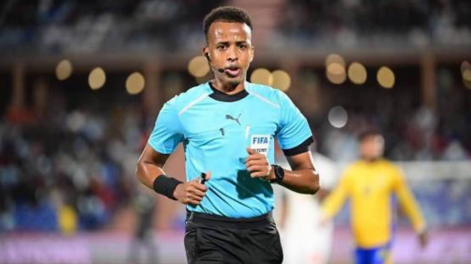 Árbitro somalí es apartado del Mundial tras denegársele la e