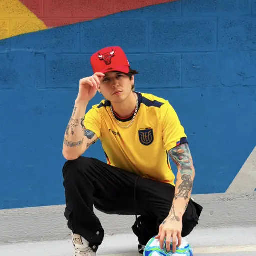 Christopher Vélez, el ex-CNCO ecuatoriano que ahora canta por La Tri