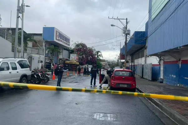 El abogado manabita fue asesinado en el interior de un vehículo.