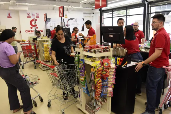 Supermercados Casanova inauguró nueva sucursal en la avenida Reales Tamarindos.