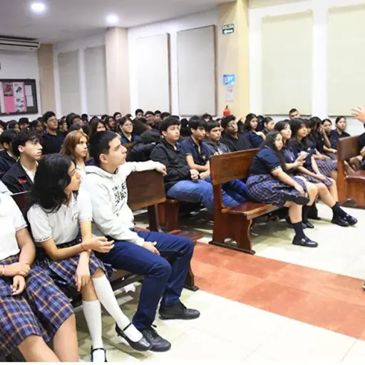 Guayaquil impulsa estrategia educativa para prevenir adicciones entre niños y adolescentes