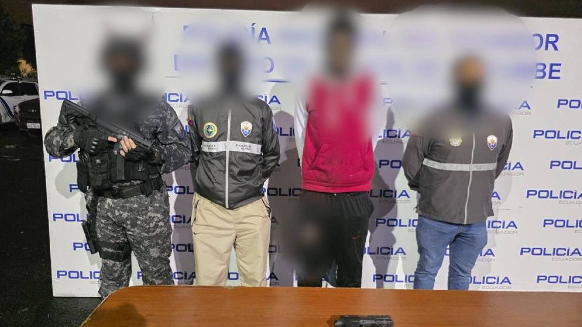 Policía libera a conductor secuestrado y detiene a sospechos