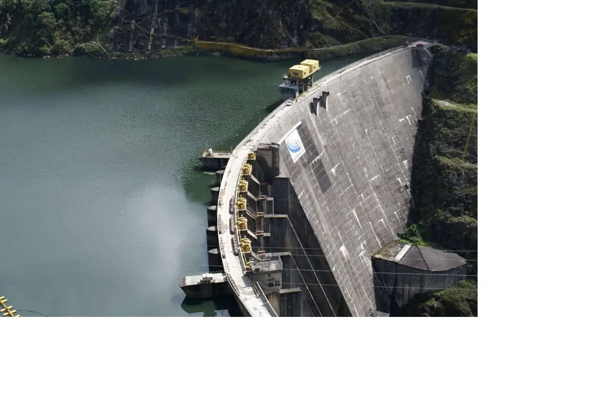 El complejo hidroeléctrico., Cortesía