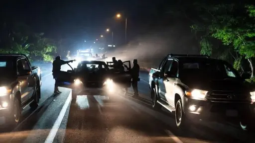 ¡Terror en la via! Familia sufrió violento asalto en la vía Portoviejo-Montecristi; una mujer fue abusada por dos de los delincuentes