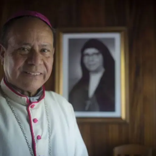 Policía nicaragüense interceptó y detuvo al obispo emérito Abelardo Mata tras oficiar una misa