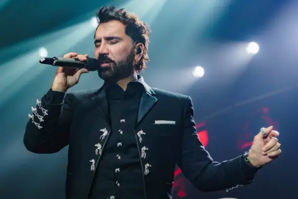 El cantante mexicano Alejandro Fernández, de 55 años. 