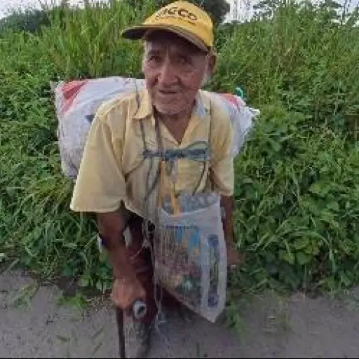 La historia del adulto mayor que conmovió a Willy EC durante un viaje por Santo Domingo