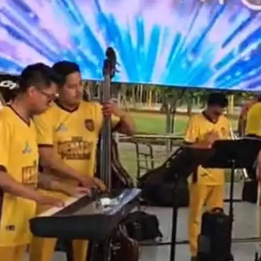 Don Medardo y sus Players cumplió promesa y puso a bailar a Portoviejo por La Tri