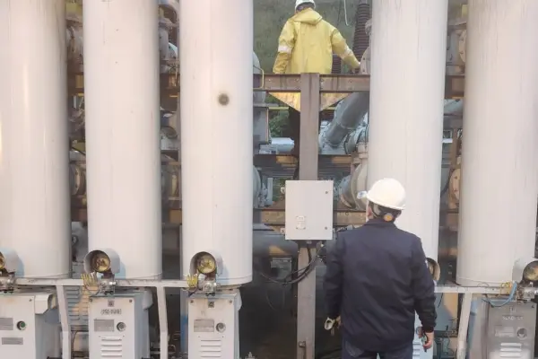 Restablecido el servicio eléctrico en todo el país tras falla en subestación Paute Molino. ,X: @CELECEPOficial