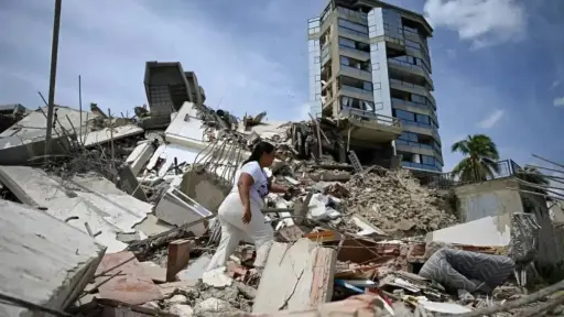 Venezuela restringe el acceso a La Guaira tras los terremotos que dejaron 920 muertos