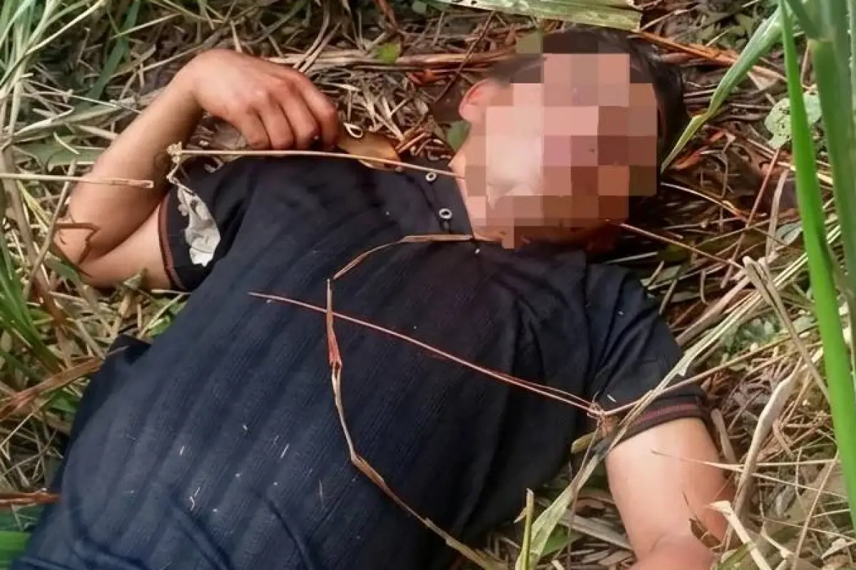 El cuerpo de la víctima fue encontrado entre los montes en el cerro La Mona de Jipijapa., Redes