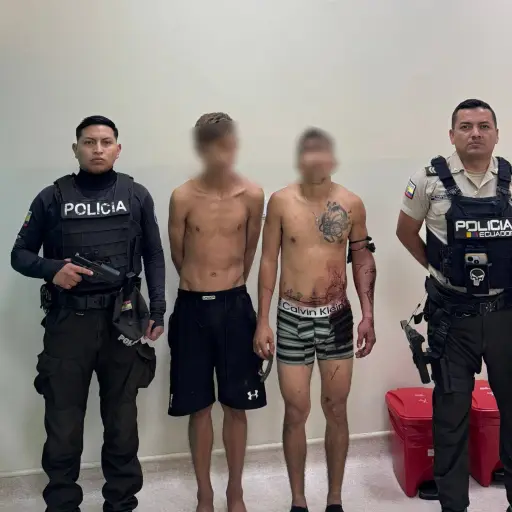 Policía aprehende a dos sospechosos tras muerte violenta en el mercado Montebello de Guayaquil