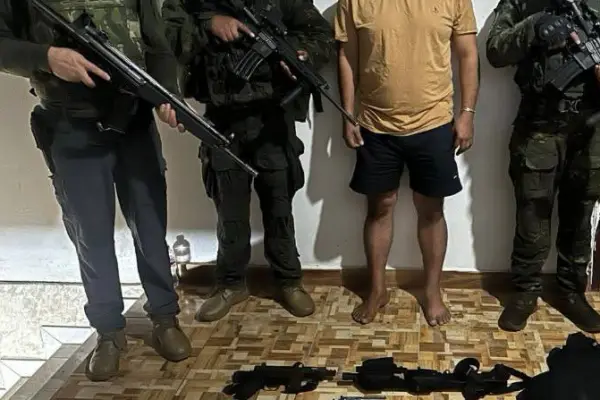 Uno de los detenidos en El Carmen. ,Cortesía