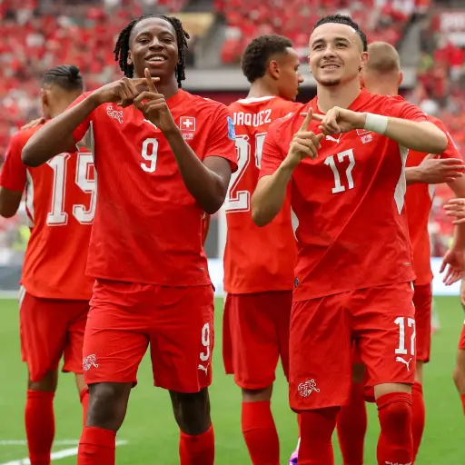 Suiza vence 2-1 a Canadá y asegura el primer lugar del Grupo B en el Mundial 2026