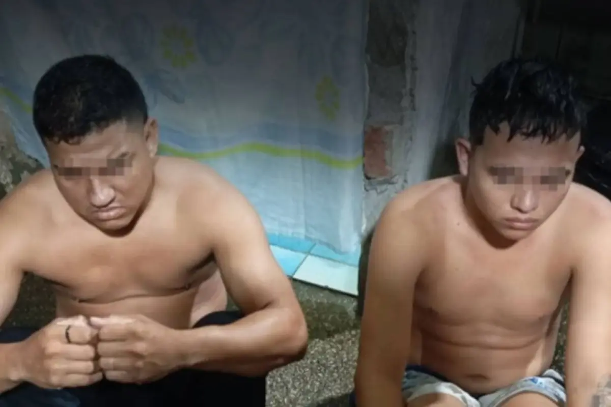 Los dos detenidos por las Fuerzas Armadas durante el operativo contra la estructura de Los Choneros., Foto: X Policía Nacional 