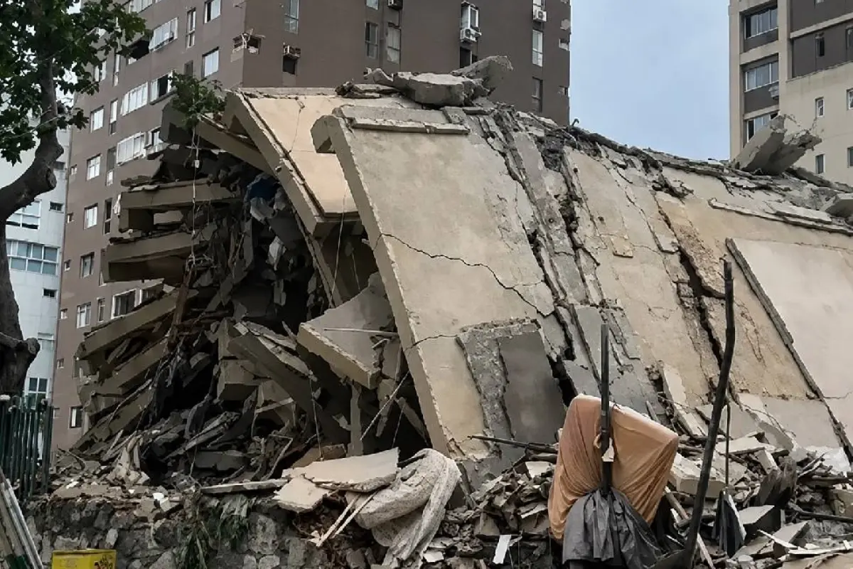 Varios edificios se desplomaron en diferentes puntos de la capital Caracas, tras elterremoto reportado en Venezuela., Foto: Redes Sociales