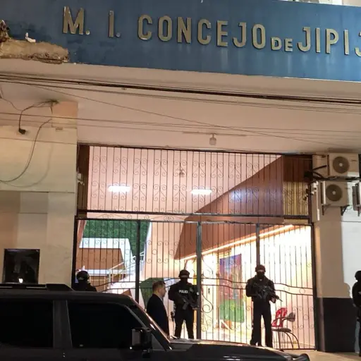 Operación Digitador: detienen a alcaldesa de Jipijapa y a otras 12 personas por presunta delincuencia organizada