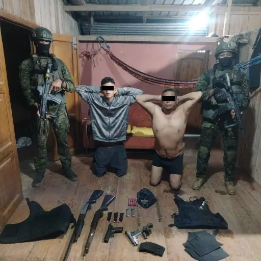 Ejército aprehende a objetivo de alto valor del grupo Los Lobos tras intervención militar fluvial en El Carmen