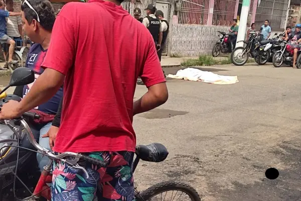 La Policía se movilizó al lugar de los hechos para encargarse de las investigaciones. ,ED