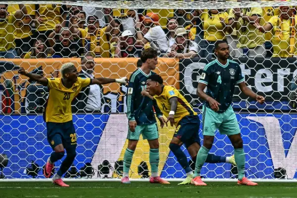 Gonzalo Plata celebra tras marcar el segundo gol de su equipo durante el partido del Grupo E de la Copa Mundial de 2026 entre Ecuador y Alemania (Foto de Jewel SAMAD / AFP) ,Foto: AFP