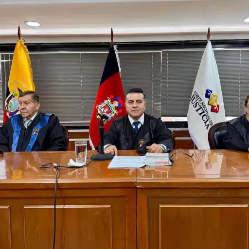 Tribunal de la CNJ absuelve a exministro de Energía y otros procesados en caso de cohecho