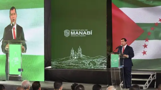 Orlando a Manabí: “La buena política sirve para construir y también para reparar”