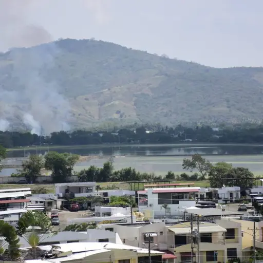 Lagunas de oxidación de Portoviejo se preparan para recibir más aguas residuales, mientras expertos advierten que su vida útil terminó hace 20 años