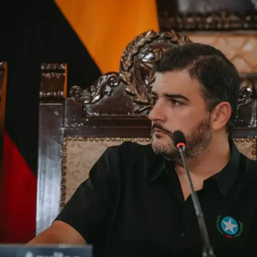 Aquiles Alvarez enfrenta la decisión definitiva: el Concejo de Guayaquil vota su remoción esta semana