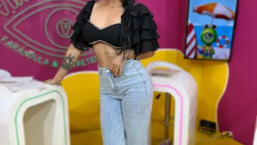 Laura Bonilla se arrepiente de OnlyFans: “Siento que tengo una etiqueta en la frente”