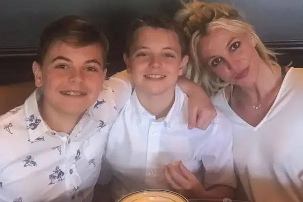 Britney es madre de Sean Preston y Jayden James.