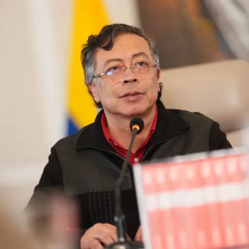 Gustavo Petro rechaza resultados y denuncia cambios en escrutinio electoral en Colombia