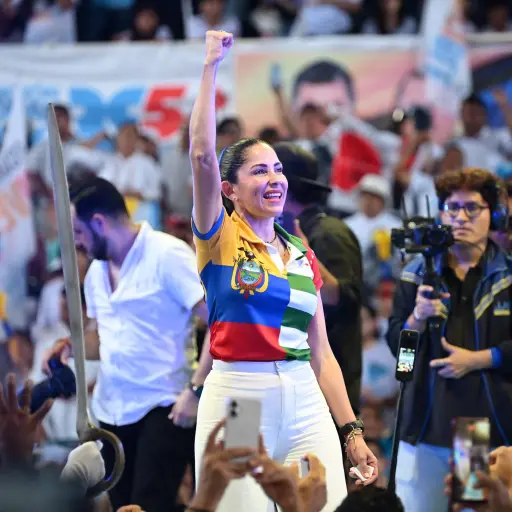 ¿Se lanza Luisa González por la Prefectura de Manabí? Lo que no se ha dicho sobre su apoyo