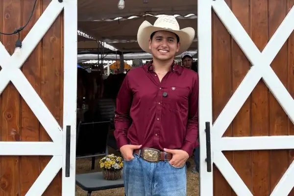Alejandro Gavilánez utilizó sus redes sociales para desmentir los rumores que aseguraban falsamente su fallecimiento. ,Redes sociales